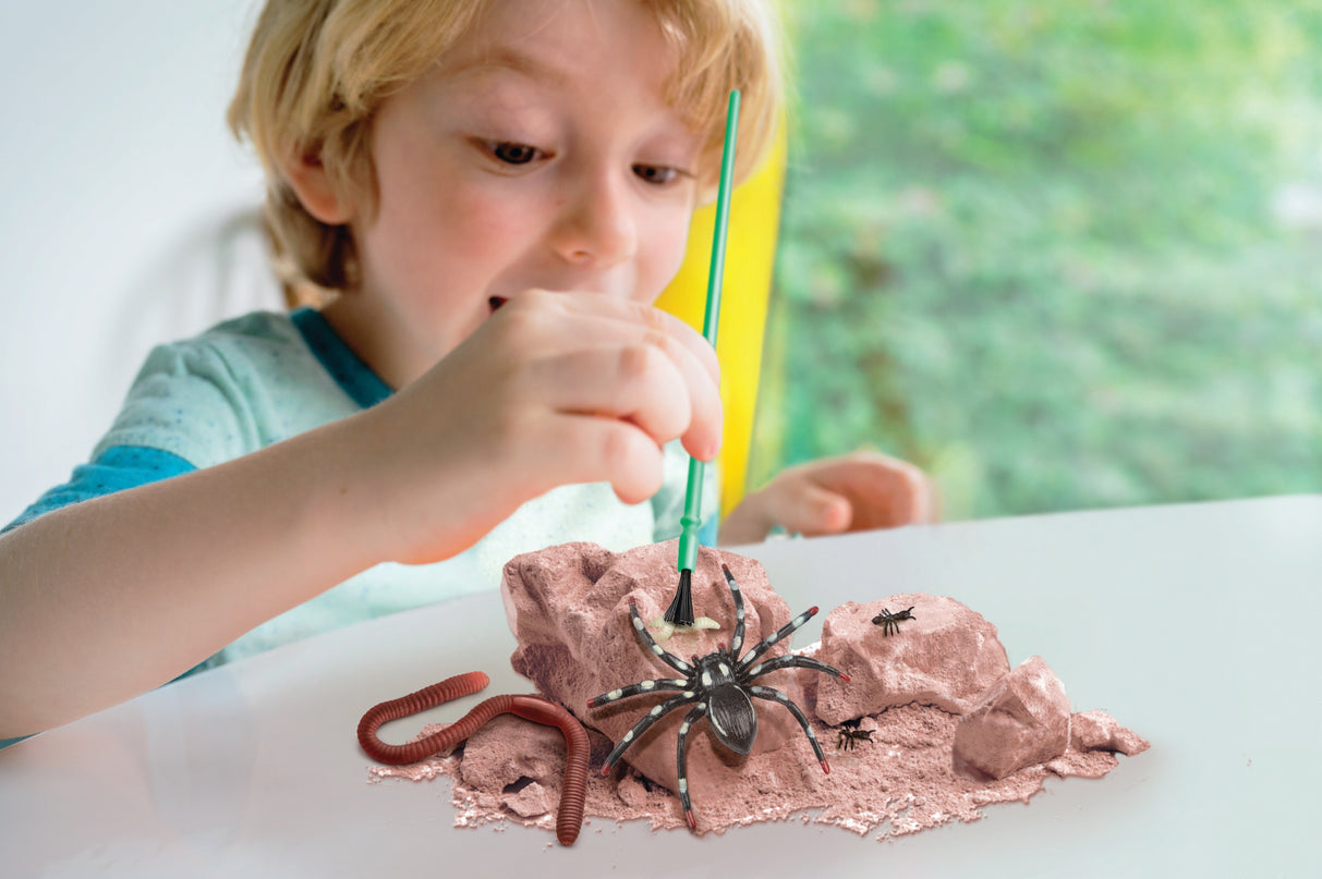 4M komplekt Creepy Crawly Digging
