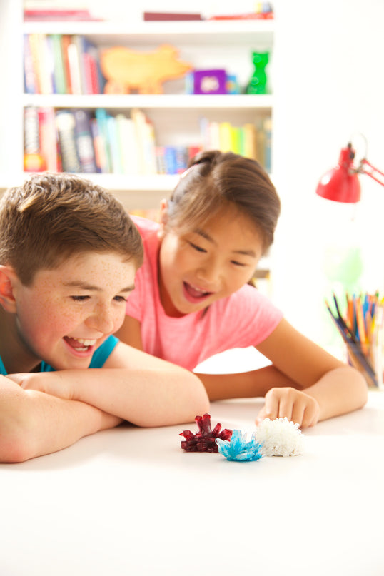 4M Crystal Growing Kristallide kasvatamise katsekomplekt