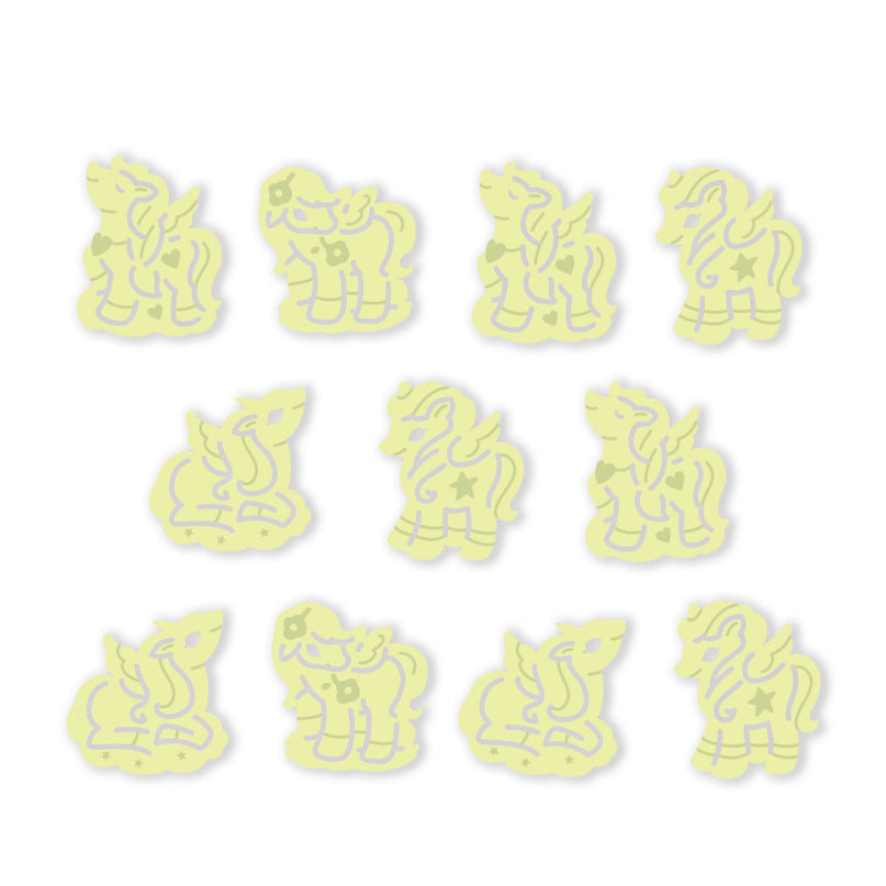 4M Pimedas helendavad Üksarved