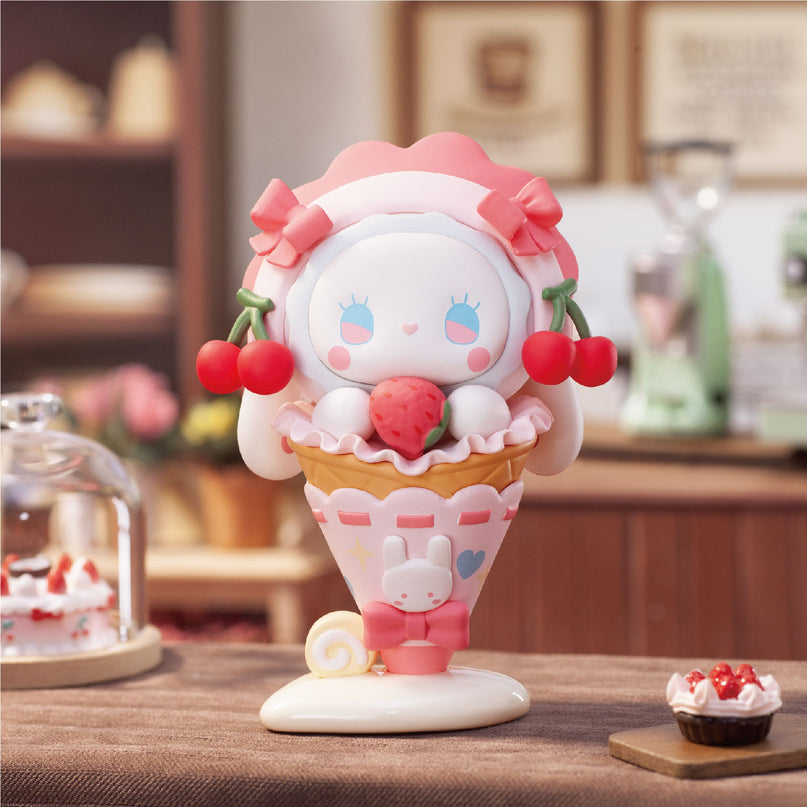 LUCKY EMMA figuuri pimepakk -Secret Forest Coffee shop Series