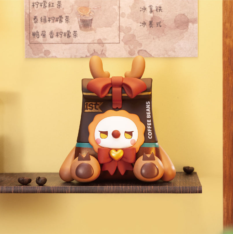 LUCKY EMMA figuuri pimepakk -Secret Forest Coffee shop Series