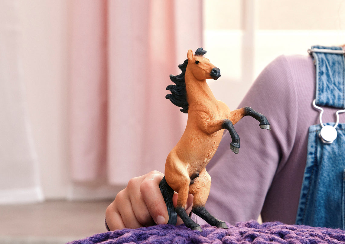 SCHLEICH HORSE CLUB Mustang tõugu täkk