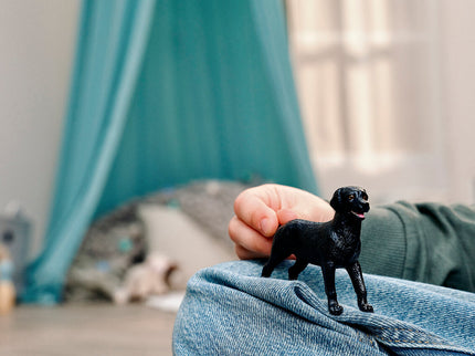 SCHLEICH FARM WORLD must Labrador retriiver