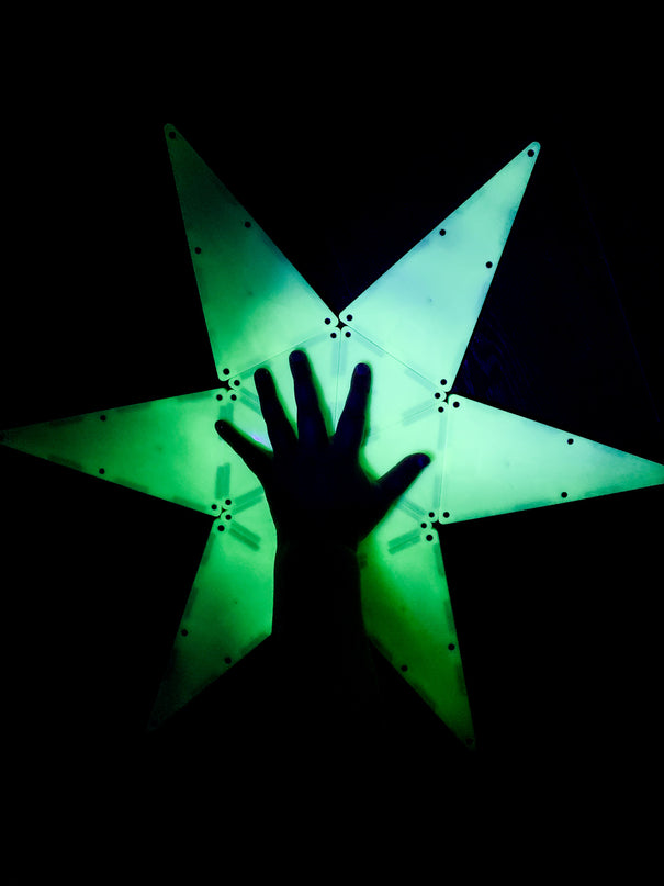MAGNA-TILES Magnetkonstruktori komplekt Glow, 16 osa