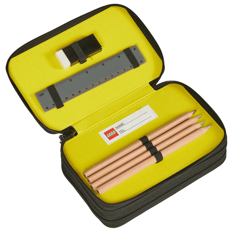 LEGO 3 lukuga täidetud pinal Bricks