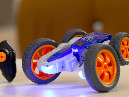 EXOST raadioteel juhitav auto STUNT CYCLONE, skaala 1:18
