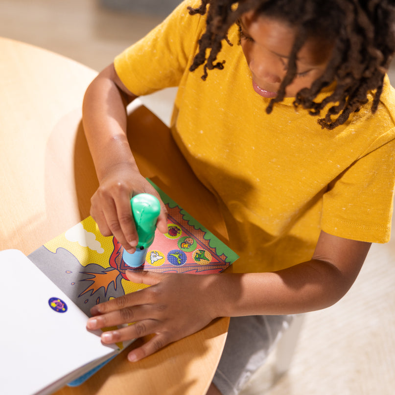 MELISSA &amp; DOUG kleebis VAU! Kleebiste tegevuskomplekt - Dinosaurus