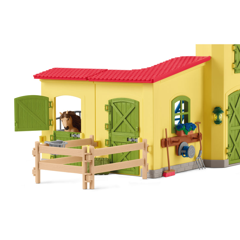 SCHLEICH FARM WORLD Ponide boks Islandi hobuse täkuga