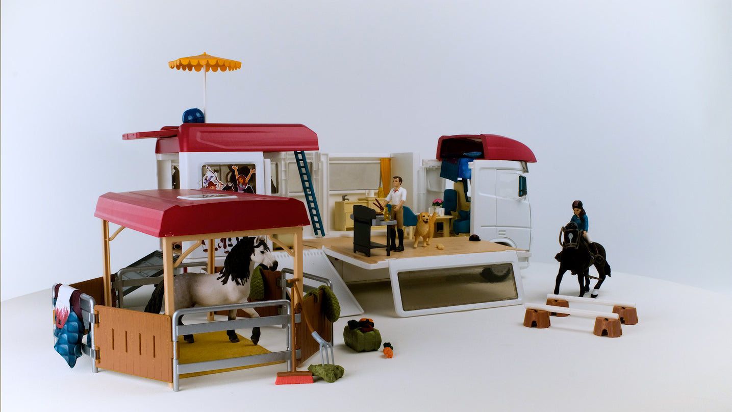 SCHLEICH HORSE CLUB Hobuseveok