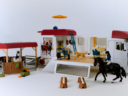 SCHLEICH HORSE CLUB Hobuseveok