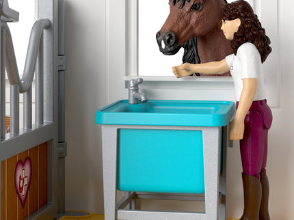 SCHLEICH HORSE CLUB Loomakliinik