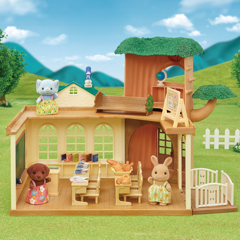 SYLVANIAN FAMILIES mängukomplekt Country Tree School