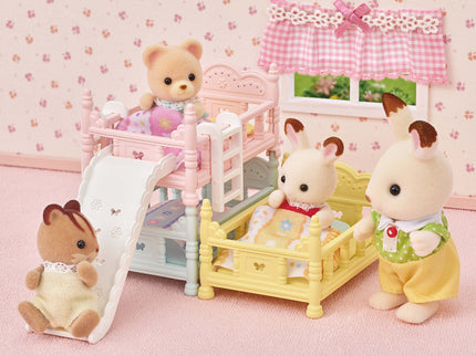 SYLVANIAN FAMILIES mängukomplekt Kolmene narivoodi
