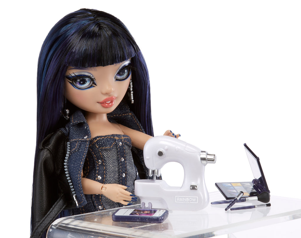 RAINBOW HIGH Fashion Nukk Navy Gurl