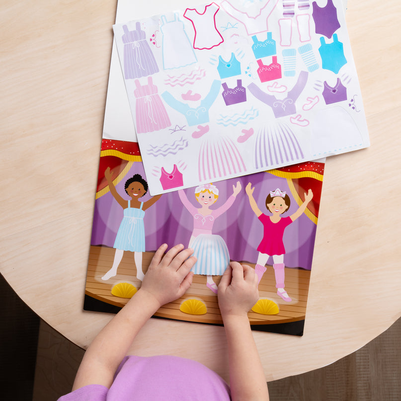 MELISSA &amp; DOUG korduvkasutatavad kleebised Riietused