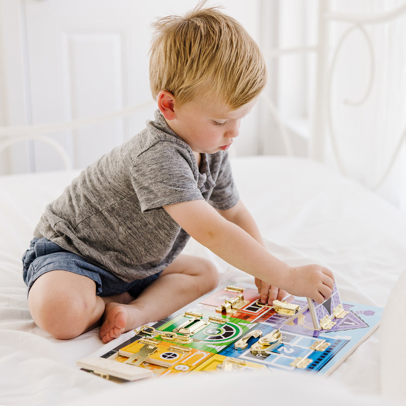 MELISSA & DOUG mängukomplekt Lukkude tahvel