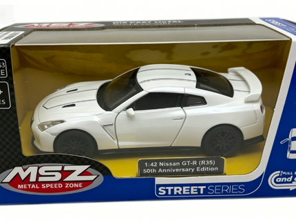 MSZ metallist mudelauto Nissan GT-R (R35), skaala 1:42