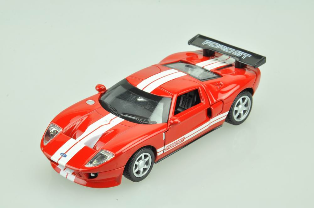 MSZ metallist mudelauto Ford GT, skaala 1:32