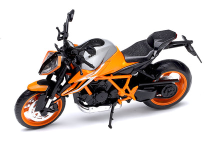 MSZ metallist mudel KTM 1290 Super Duke R, skaala 1:12