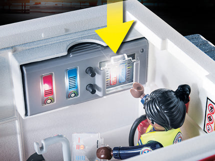 PLAYMOBIL Päästeautod: tulede ja heliga kiirabiauto 70936