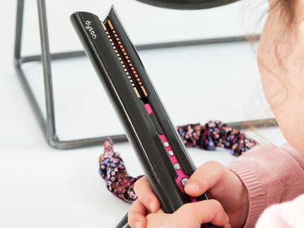 Dyson Corrale juuksesirgendaja lisadega