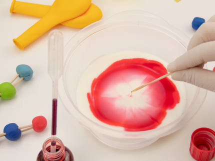 bo. Arendav komplekt Minu Esimene Keemia Komplekt