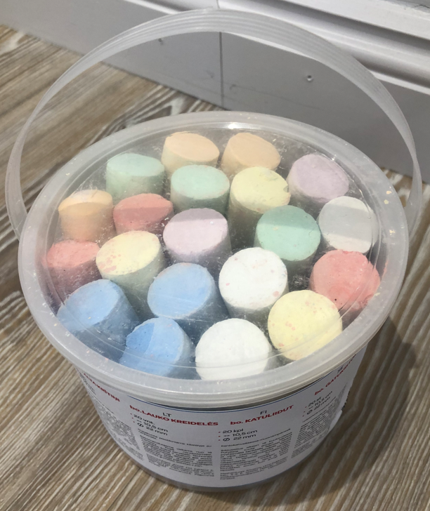 bo. Tänavakriidid, 20 tk