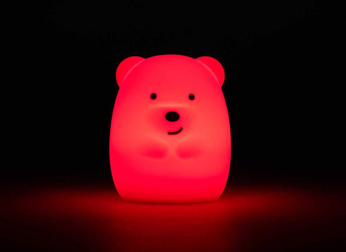 bo. Värvi vahetav öölamp Karu