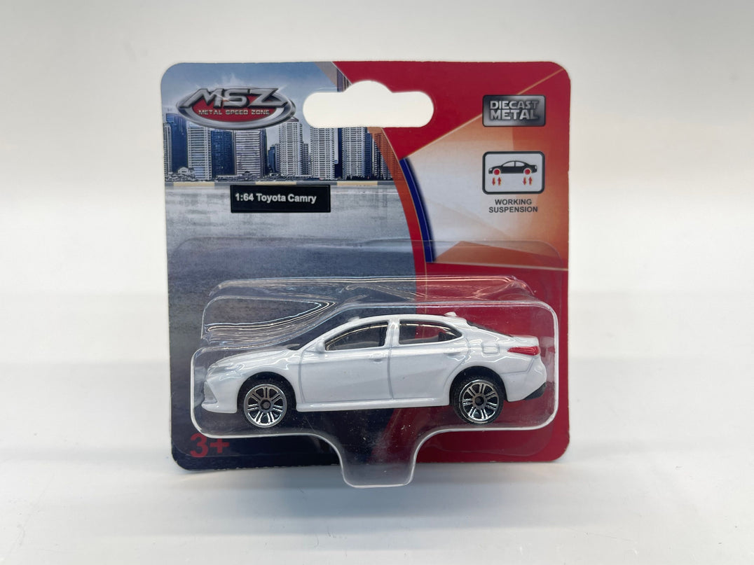 MSZ metallist mudelauto Toyota CAMRY, skaala 1:64