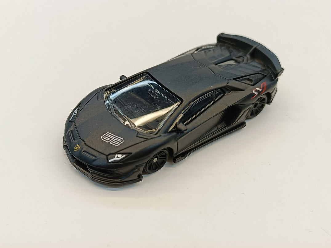 MSZ metallist mudelauto Lamborghini Aventador SVJ, skaala 1:64