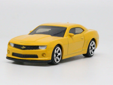 MSZ metallist mudelauto 2013 Chevrolet Camaro SS, skaala 1:64