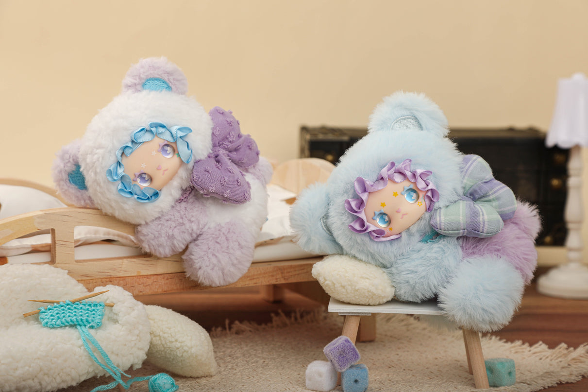 LOVELY EMMA pehme võtmehoidja pimepakk - Little Bear Adoption Guide