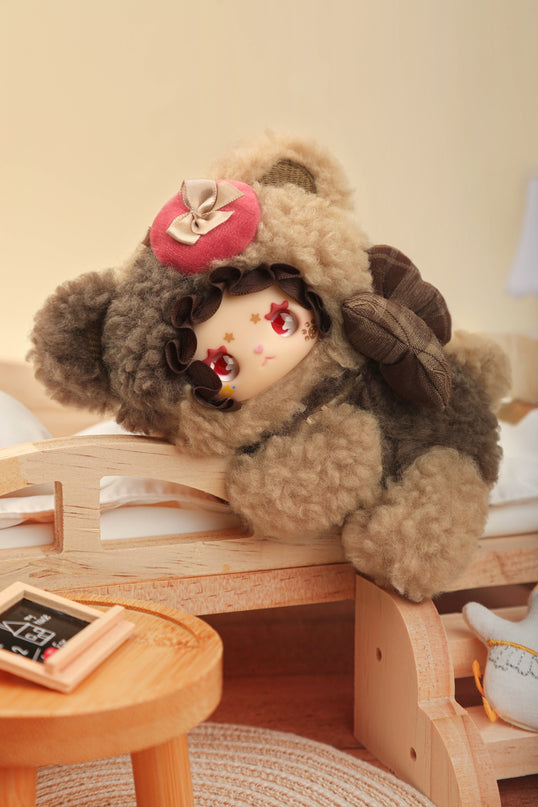 LOVELY EMMA pehme võtmehoidja pimepakk - Little Bear Adoption Guide