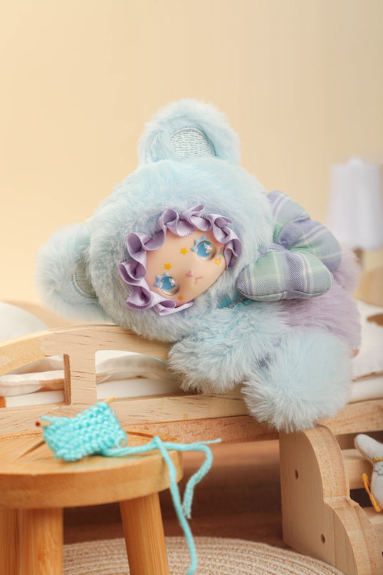 LOVELY EMMA pehme võtmehoidja pimepakk - Little Bear Adoption Guide