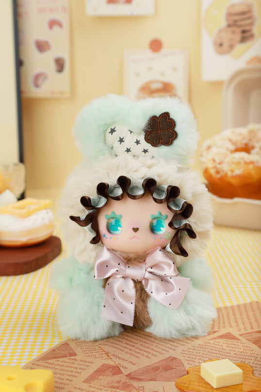 LOVELY EMMA pehme võtmehoidja pimepakk - Sweet Treat Bunnies
