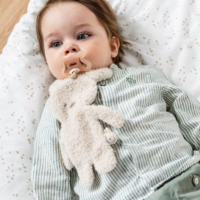 NATTOU Teddy pehme lutihoidja jänku, ekruu