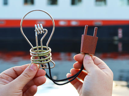 VIIMASED MÄNGUASJAD loogikamäng Metallist lambipirn