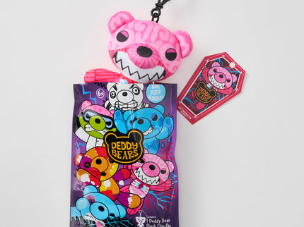 DEDDY BEARS Üllatus pehme seljakoti ripats, 10 cm