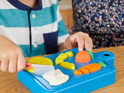 PLAY-DOH mängukomplekt Väike kokk