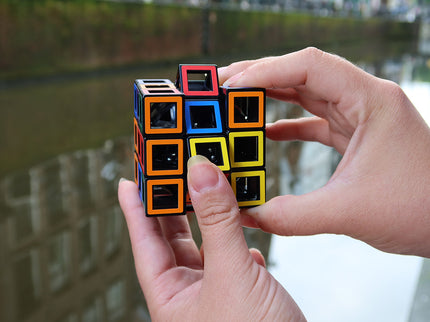 RECENT TOYS Loogikamäng Hollow Cube