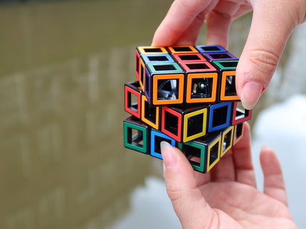 RECENT TOYS Loogikamäng Hollow Cube