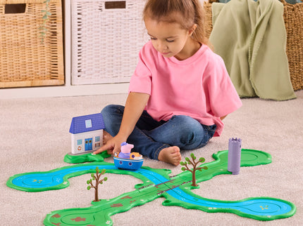 PEPPA PIG Whizz Around Peppa Mängukomplekt Jõgi