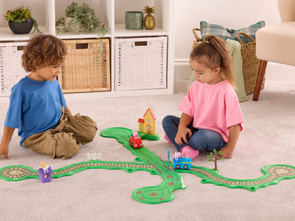 PEPPA PIG Whizz Around Peppa Mängukomplekt Peppa päev väljas