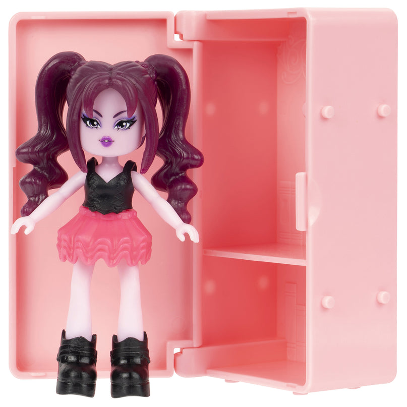 ROYALE HIGH üllatuskomplekt figuuriga W1, 8 cm