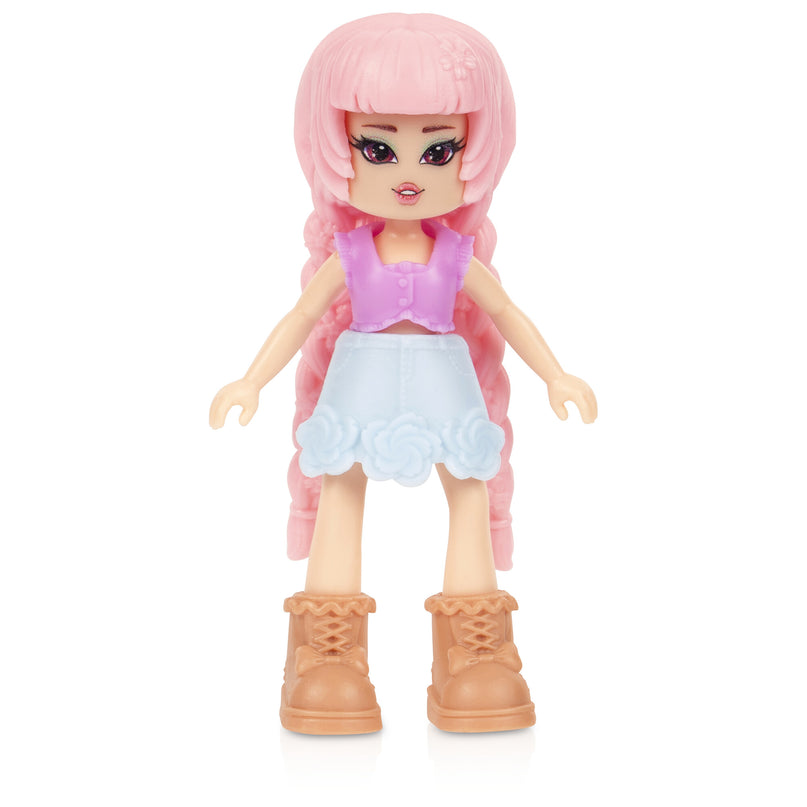 ROYALE HIGH üllatuskomplekt figuuriga W1, 8 cm