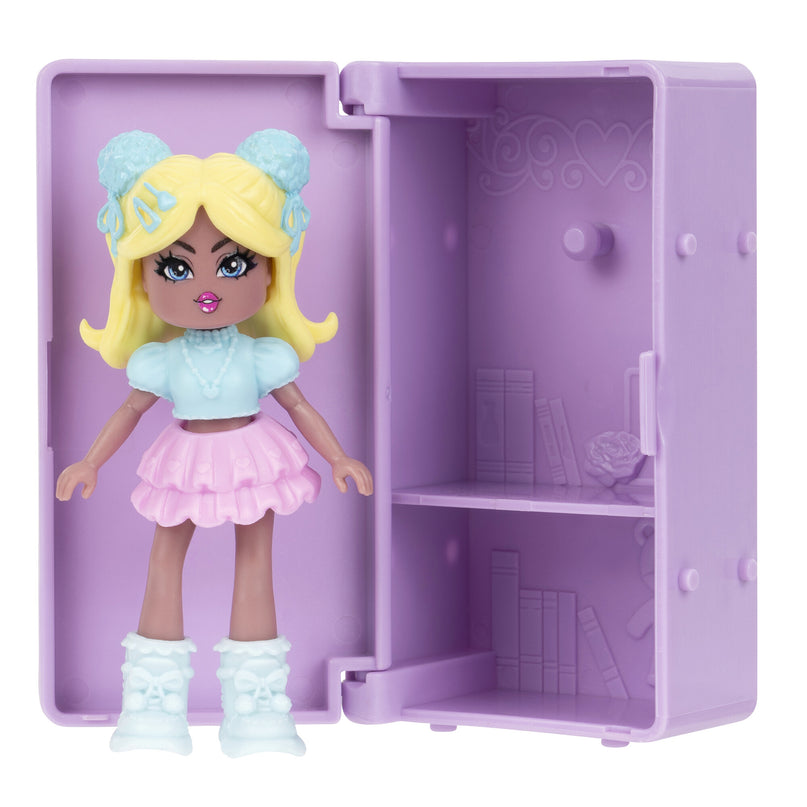 ROYALE HIGH üllatuskomplekt figuuriga W1, 8 cm