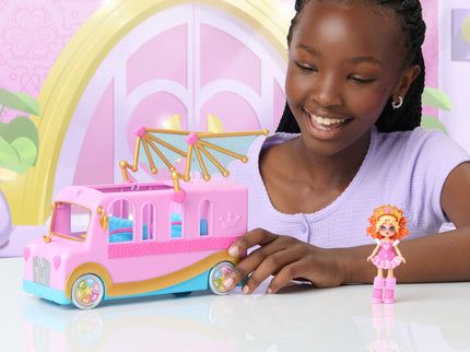 ROYALE HIGH mängukomplekt buss ja walk-in kapp