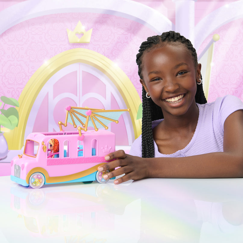 ROYALE HIGH mängukomplekt buss ja walk-in kapp