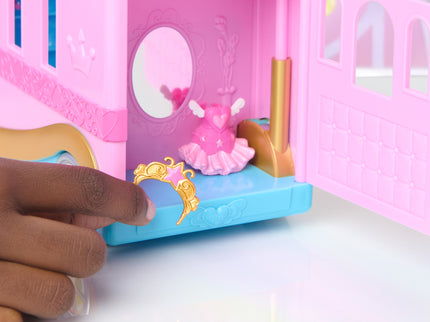 ROYALE HIGH mängukomplekt buss ja walk-in kapp