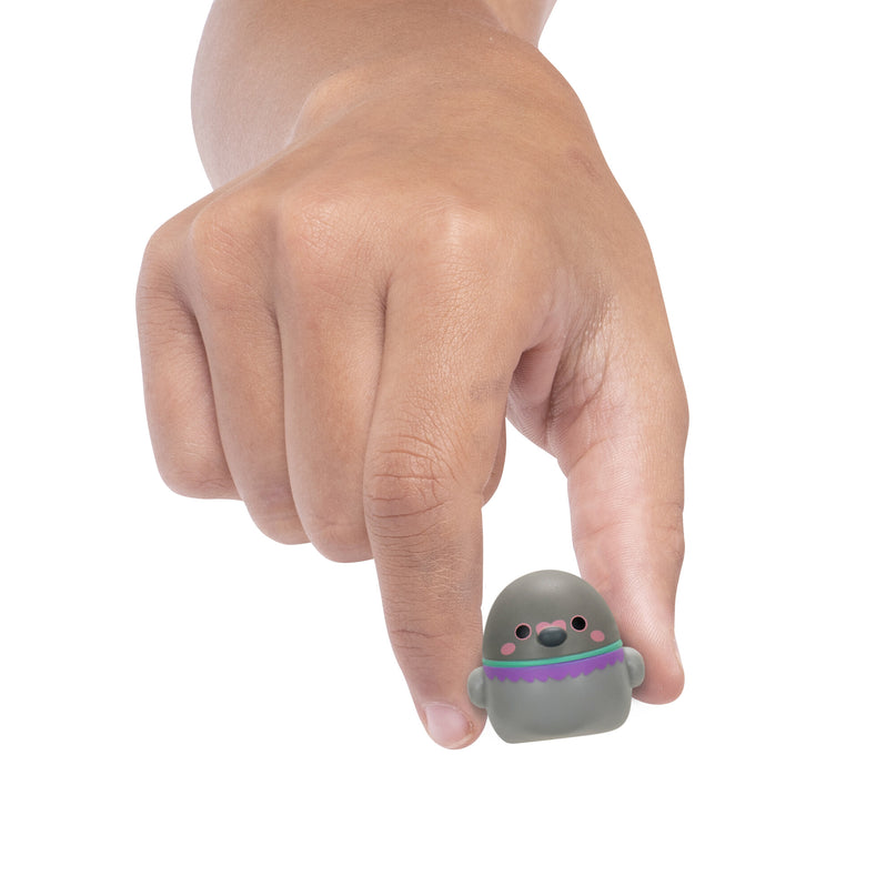 SQUISHMALLOWS SQUISH-A-LONGS minifiguuride komplekt, 8 tk, 2,5 cm